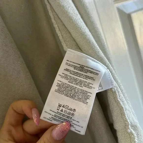 NWT Brooks Brothers Wrap Shawl Poncho Cover-Up Silver Sparkle - Picture 3 of 4